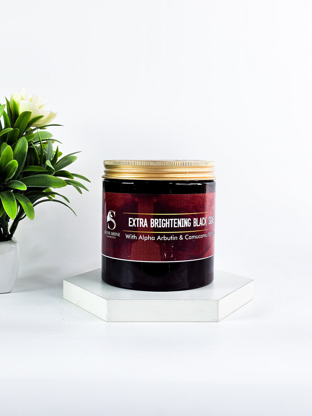 Extra Brigtening Black Soap with Alpha Arbutin & Camucamu Extract