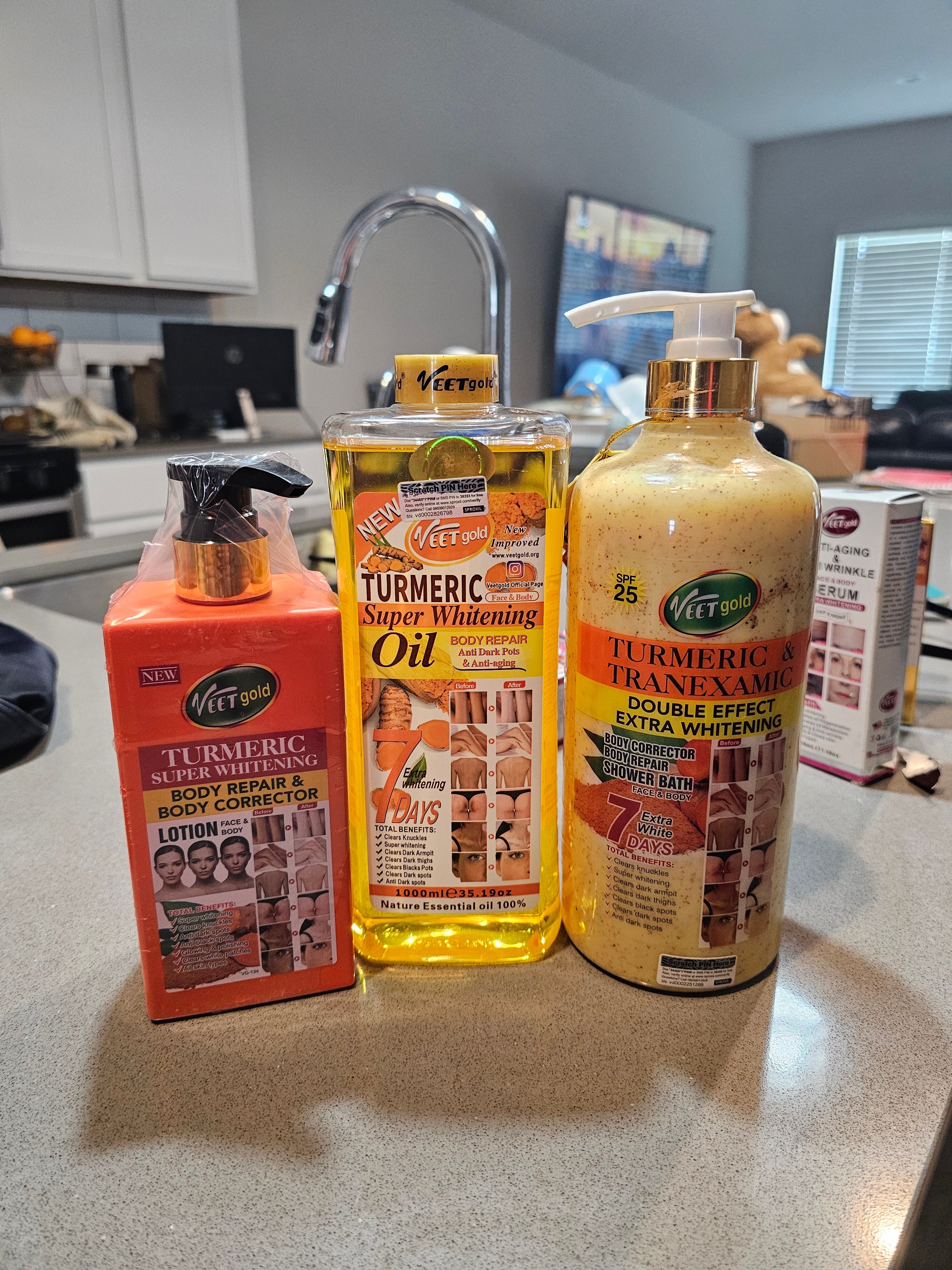 Veetgold Turmeric Complete Lightening Set (Lotion, Oil & Shower Gel)
